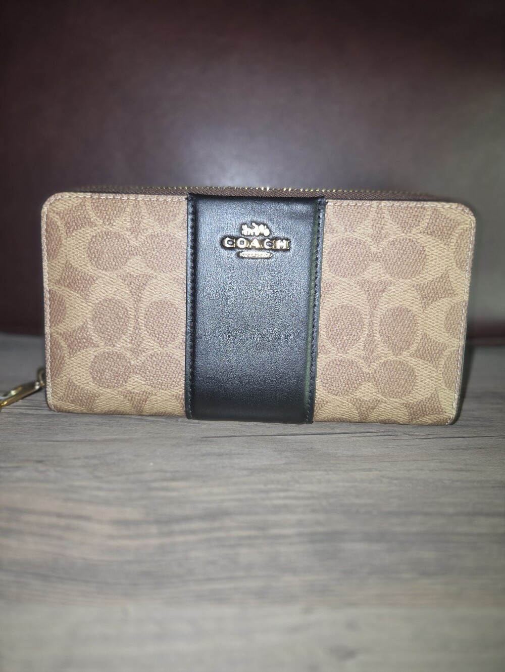 Coach Outlet Long Zip Around Wallet In Signature Canvas With Stripe - Picture 4 of 5